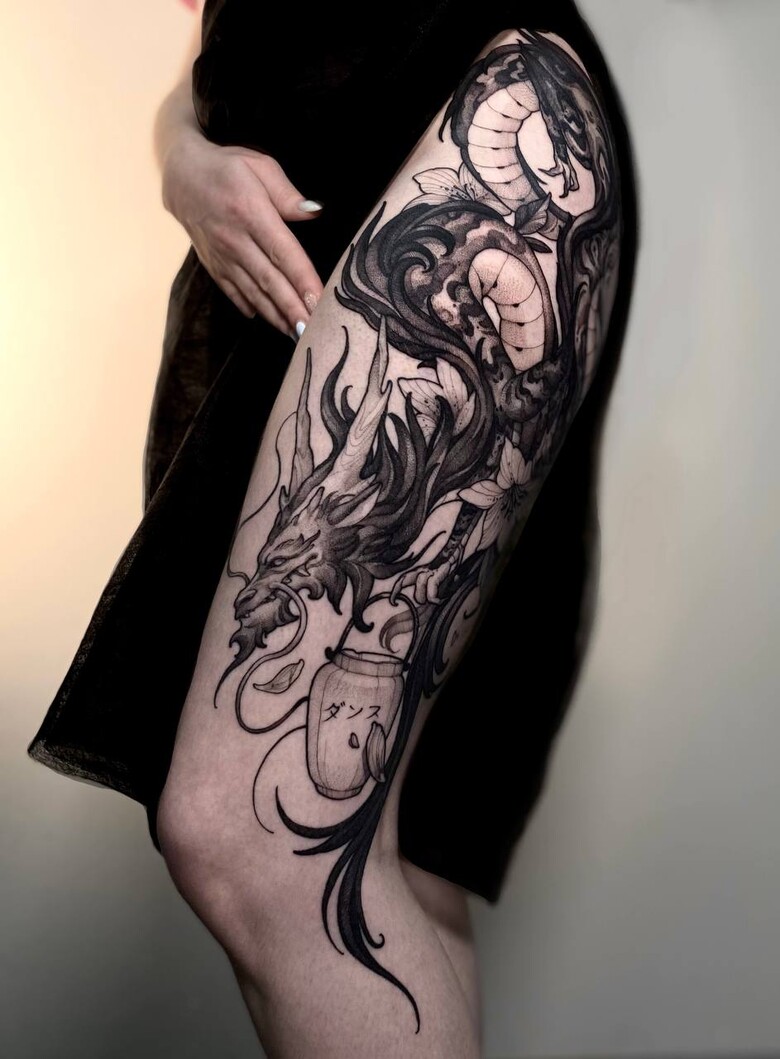 Тату мастер Александра Гагарина